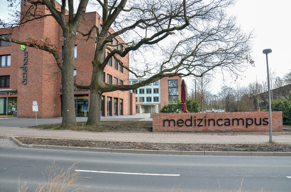 Medizincampus Gladbeck, Horster Straße 139 | Ärztehaus II im Hintergrund